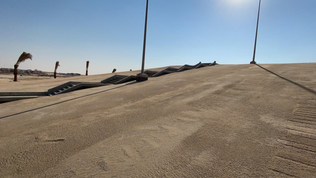 Stabilize the pipeline berm and protect it from wind and rain erosion.